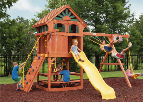 Parrot Island Fort w/Wood Roof & Treehouse Panels