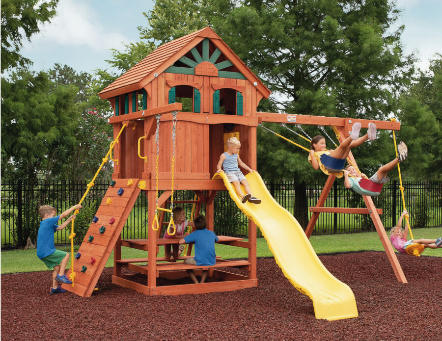 Parrot Island Fort w/Wood Roof & Treehouse Panels