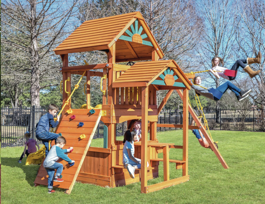 Parrot Island Fort w/Wood Roof, Snack Bar & Playhouse Panels