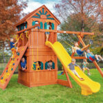 6.5 Bengal Fort w/Wood Roof, Treehouse Panels & Playhouse Panels