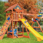 7.4 Bengal Fort w/Wood Roof