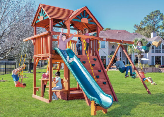 5.8 MegaDeck Fort w/Wood Roof