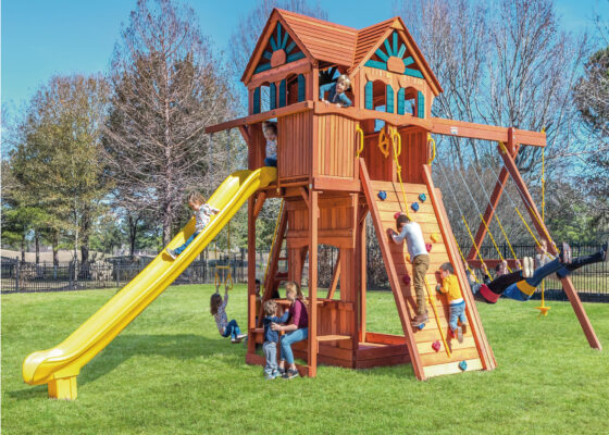 7.4 MegaDeck Fort w/Wood Roof & Treehouse Panels