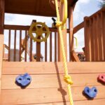 5.8 Bengal Fort w/Wood Roof