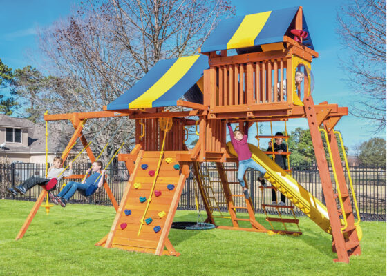 5.8 Jaguar Playcenter w/ BYB Tarp, 4x6 Monkey Bars, Loft and Yellow DoubleWall Scoop