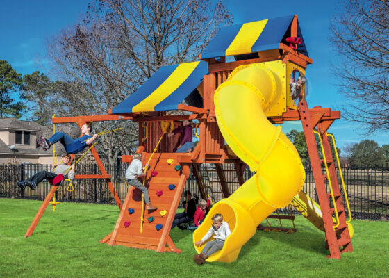 5.8 Jaguar Playcenter w/ BYB Tarp, 4x6 Monkey Bars, Loft, Yellow DoubleWall Scoop and Yellow Spiral Slide