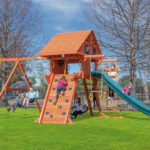 6.5 Jaguar Playcenter w/ Wood Roof, Treehouse Panels and Green DoubleWall Scoop Slide