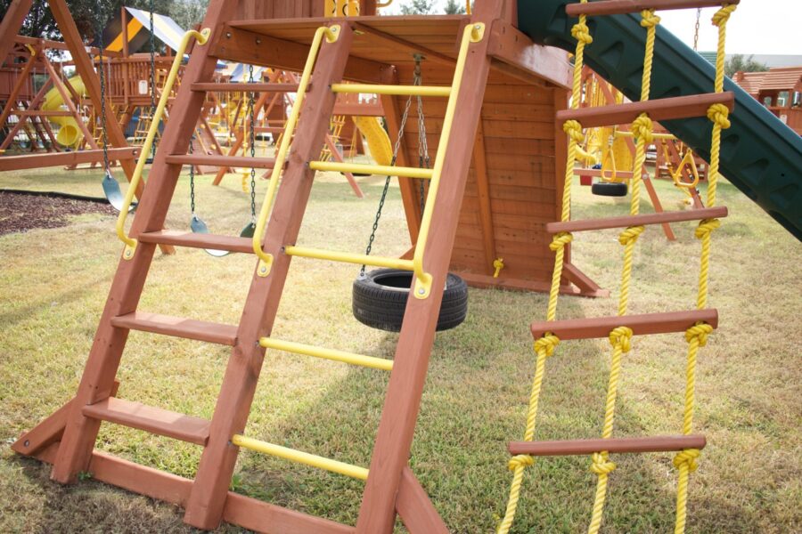 Parrot Island Playcenter XL w:Treehouse Panels22